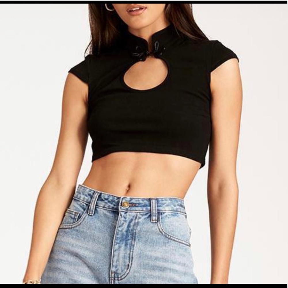 New Lioness crop top XS